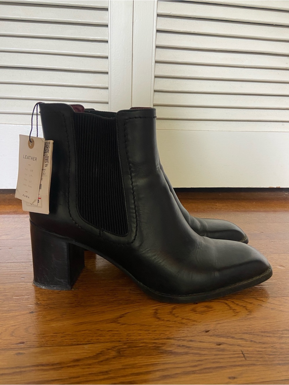 Zara Black Leather Chelsea Block Heel Ankle Boots